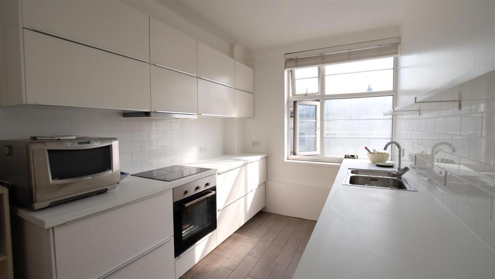 Flat Baker Street in City of Westminster