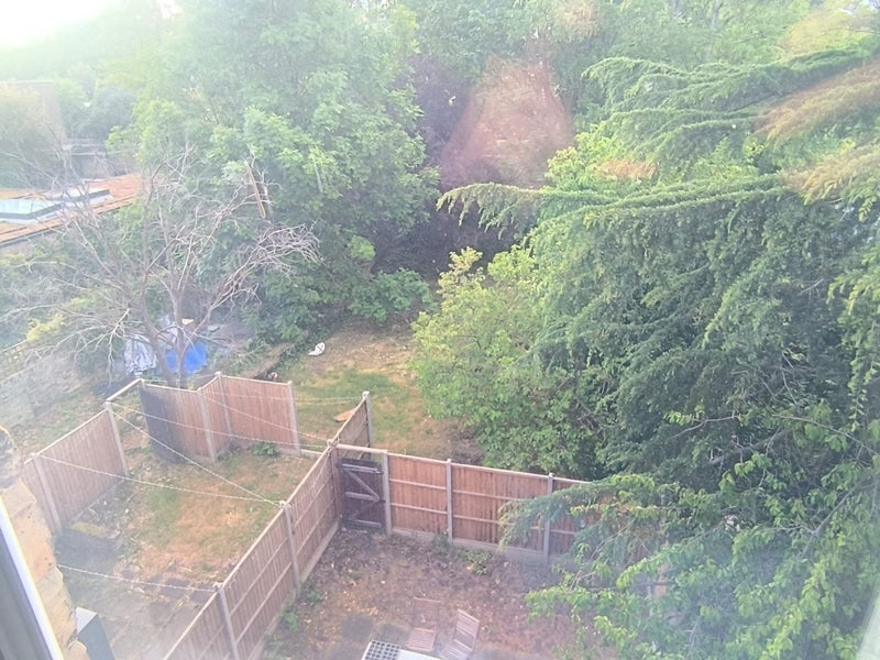 Room Hungerford Road in Greater London