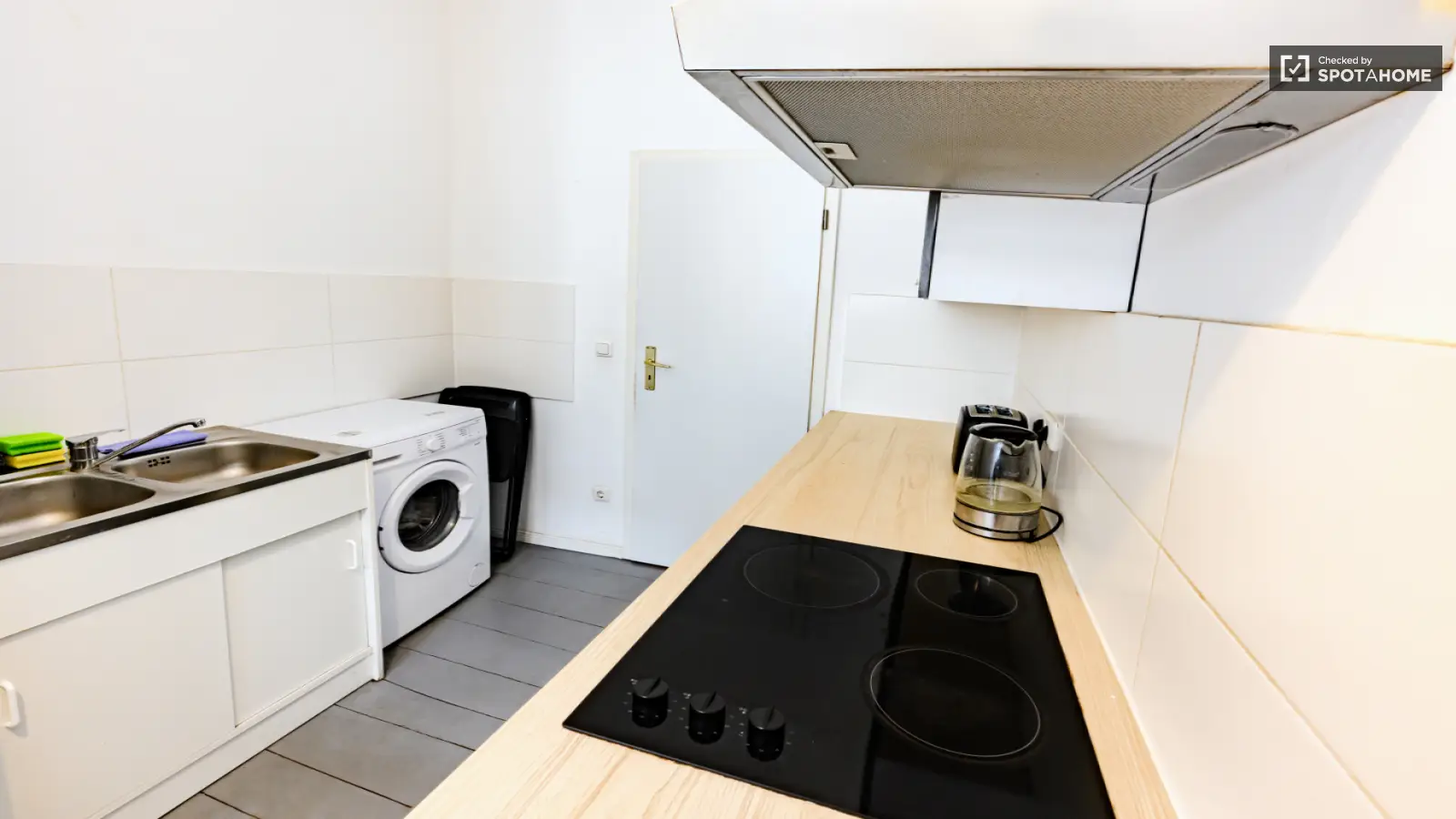 Wohnung Reichsstraße in Berlin