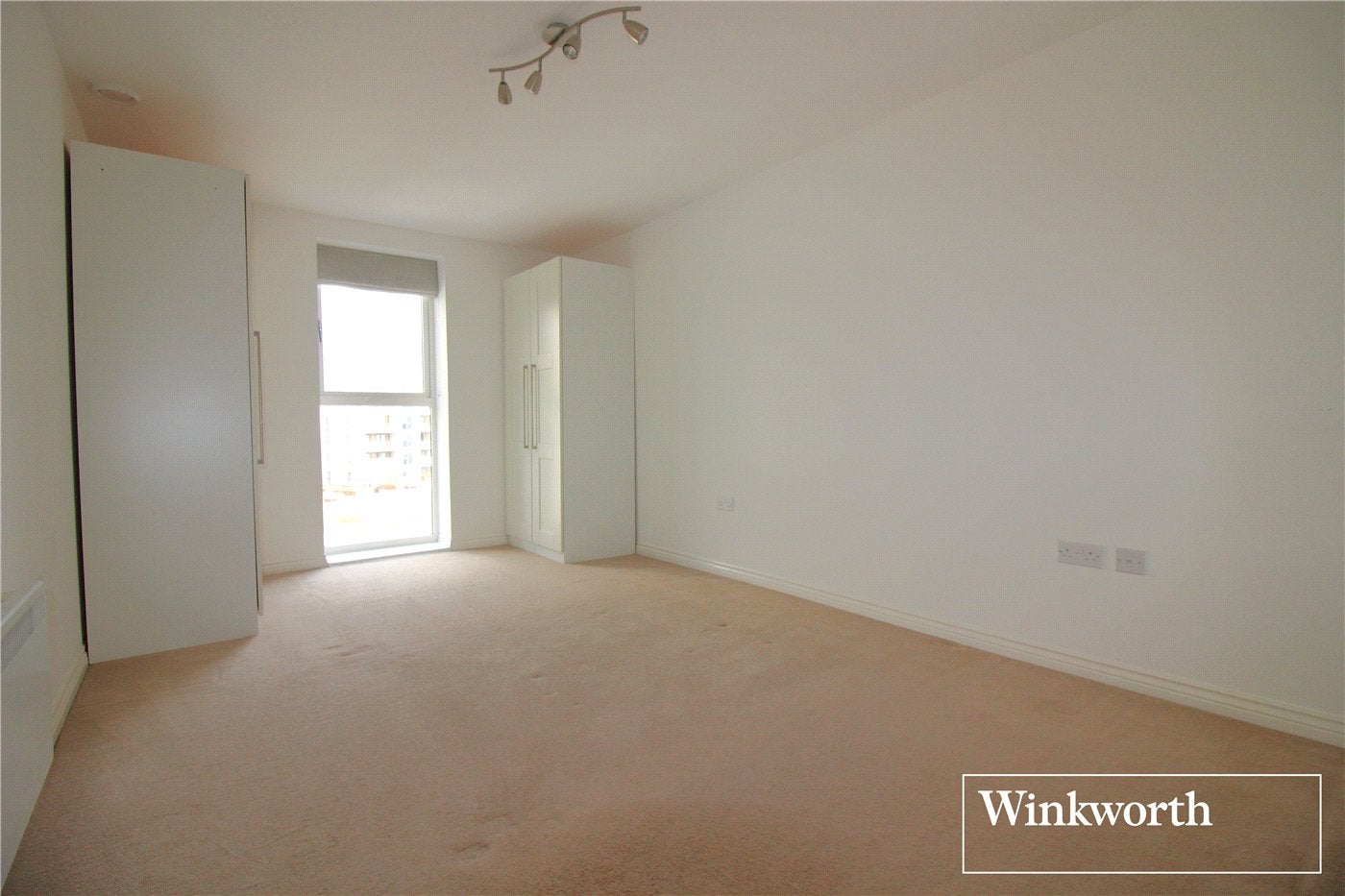 Flat Elstree Way in Hertsmere