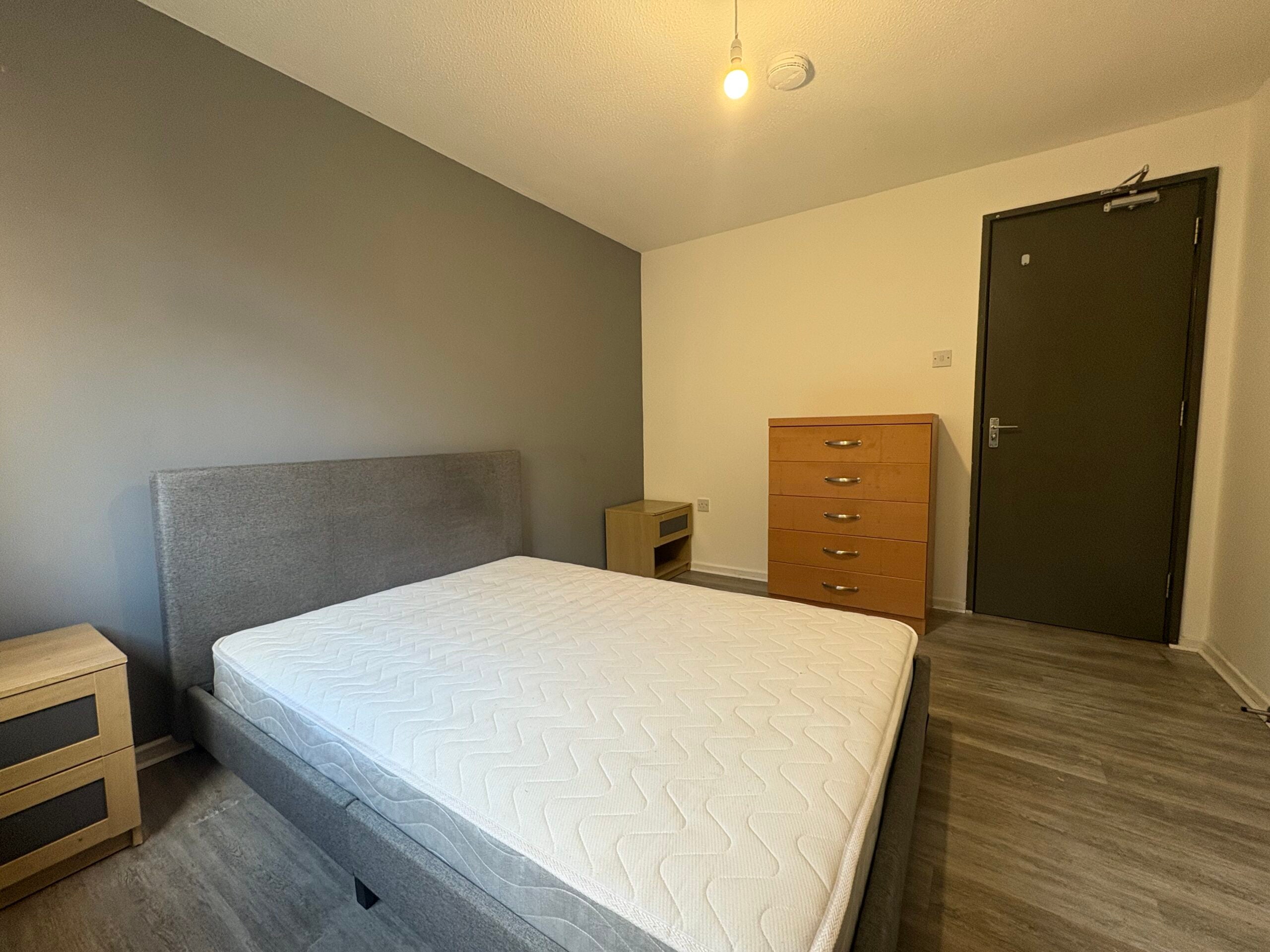Room Manton in Peterborough