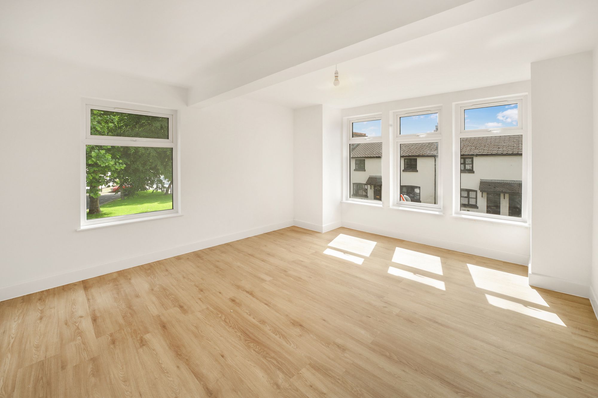 Flat Manchester Row in Newton-le-Willows