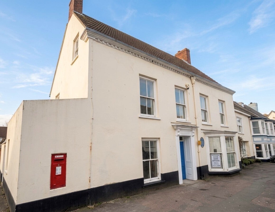 Flat New Street in East Devon