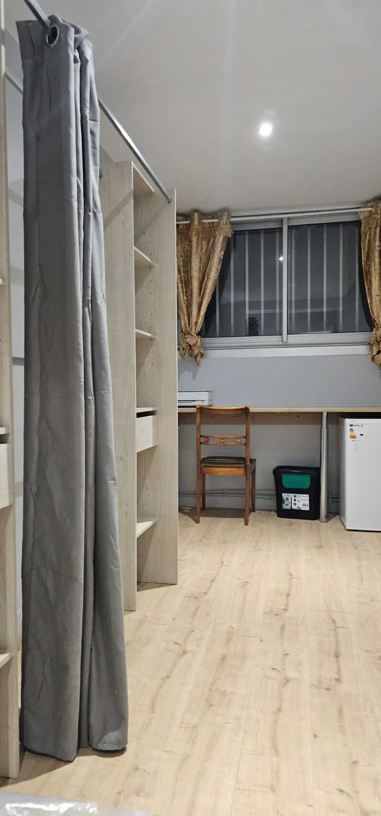 Room Place André Abbal in Toulouse