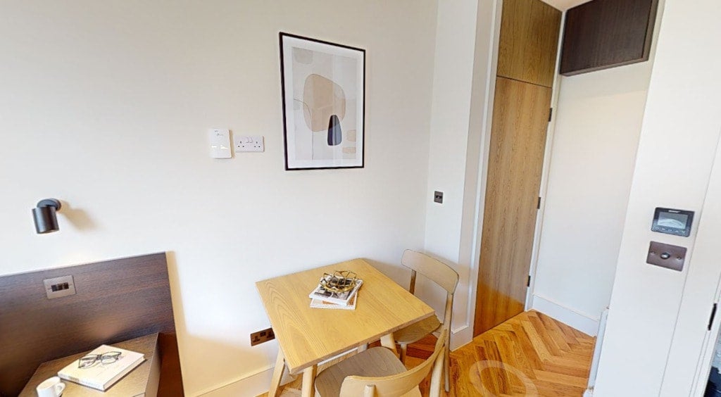 Flat St. Stephen's Crescent in Greater London