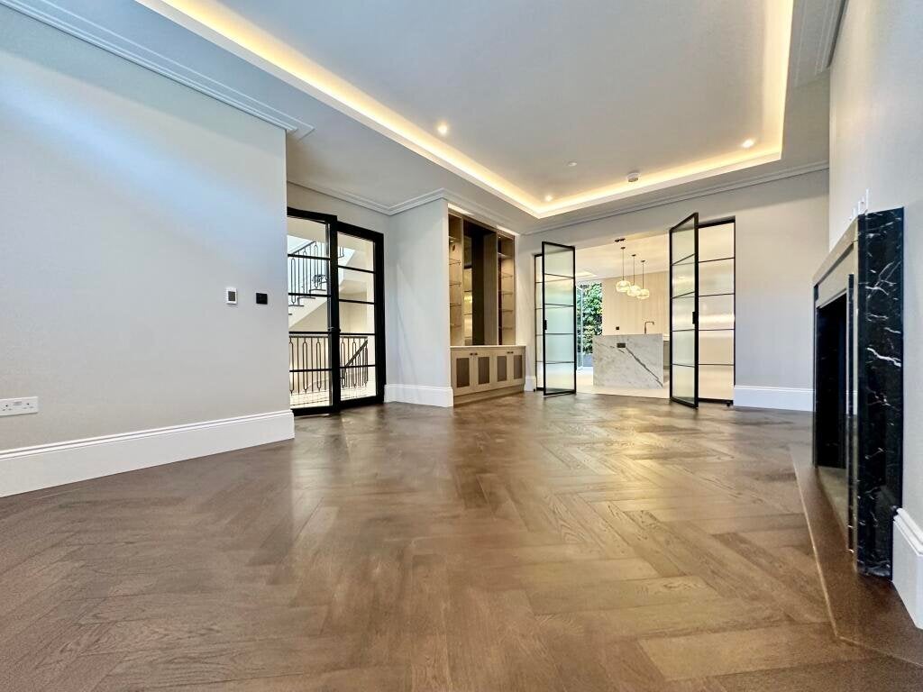 House Distillery Road in Greater London