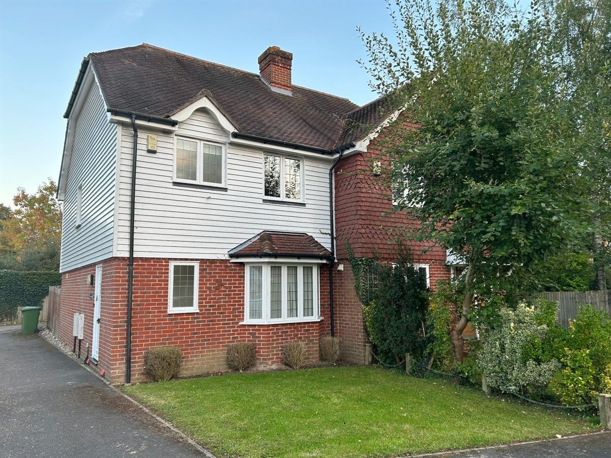 House New Pond Road in Tunbridge Wells