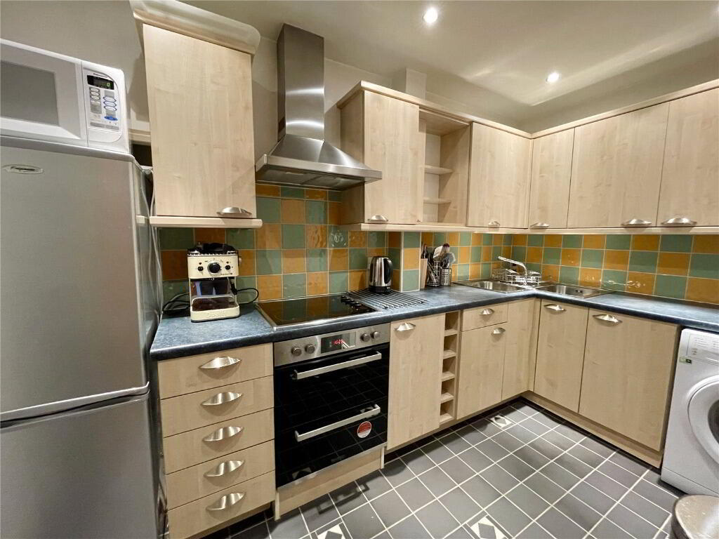 Flat New Mart Road in City of Edinburgh
