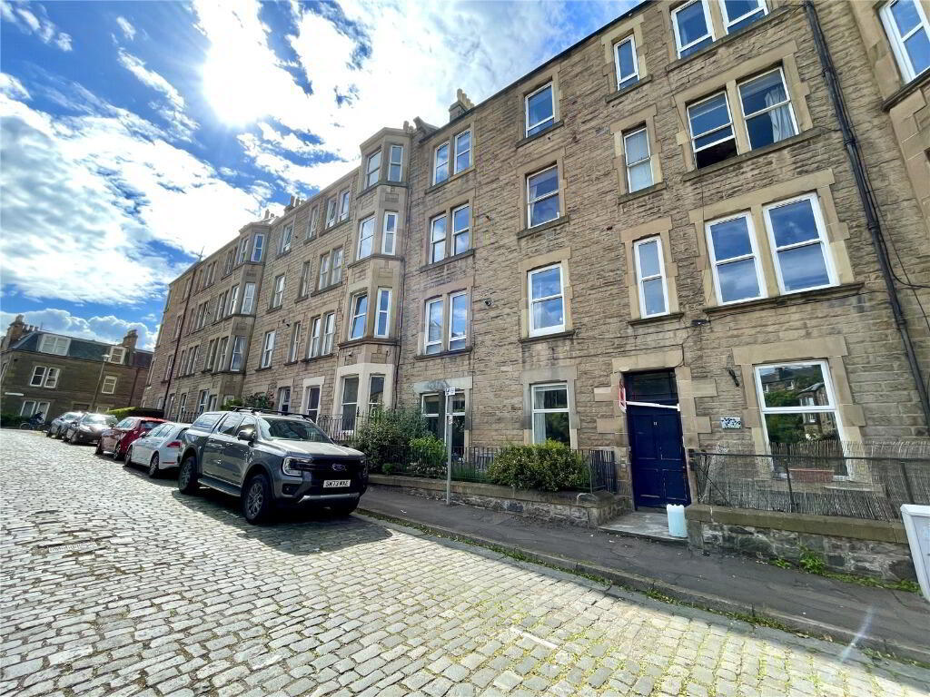 Flat New Mart Road in City of Edinburgh