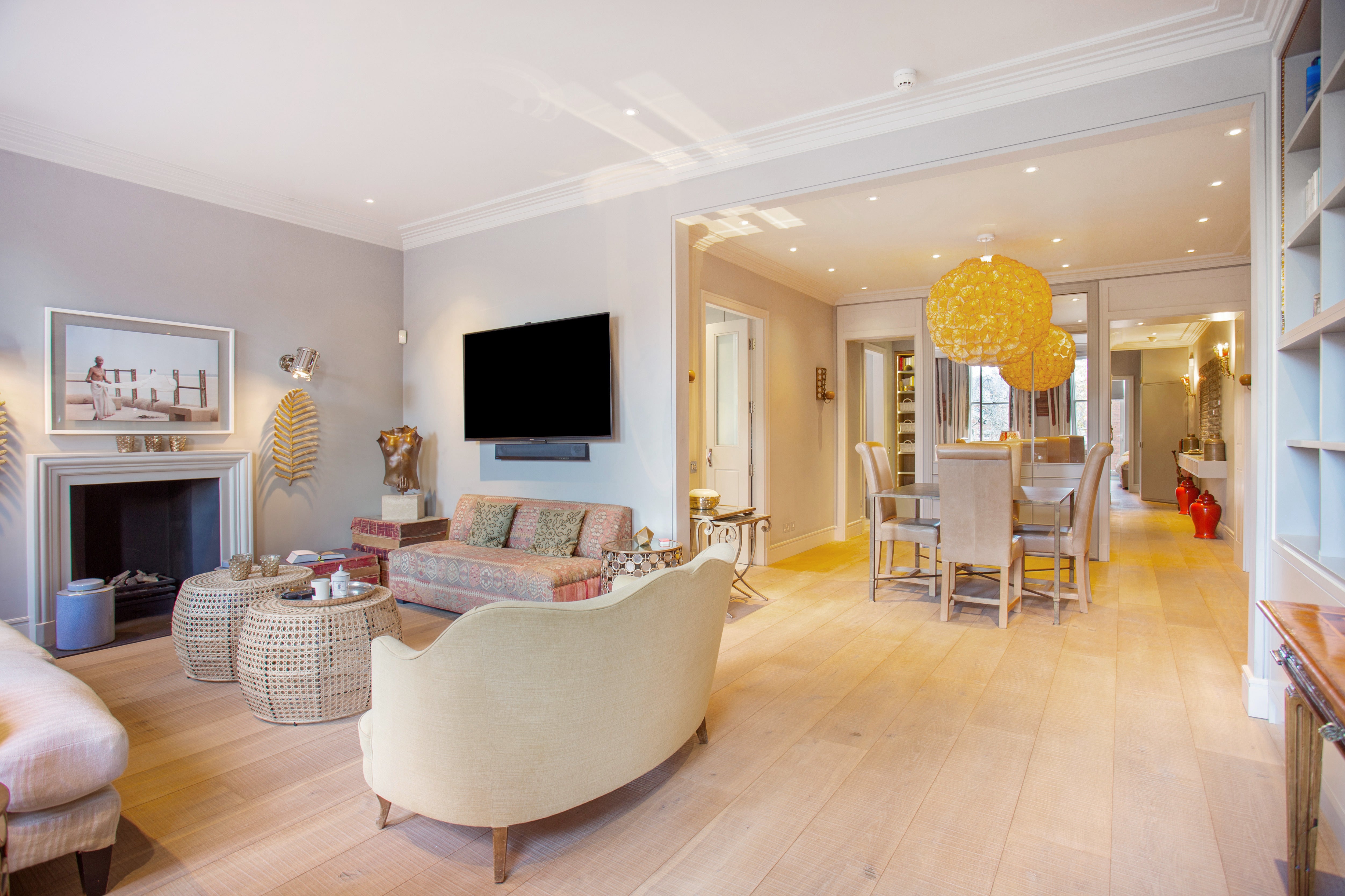 Flat Cadogan Gardens in Greater London
