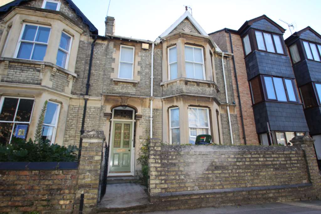 House Southfield Road in Oxford