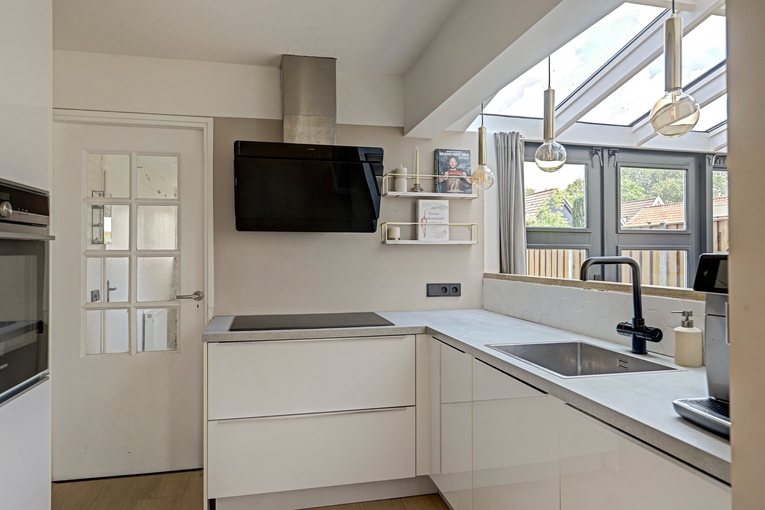 Tussenwoning te koop: Bernhardstraat 71, Hoogkarspel