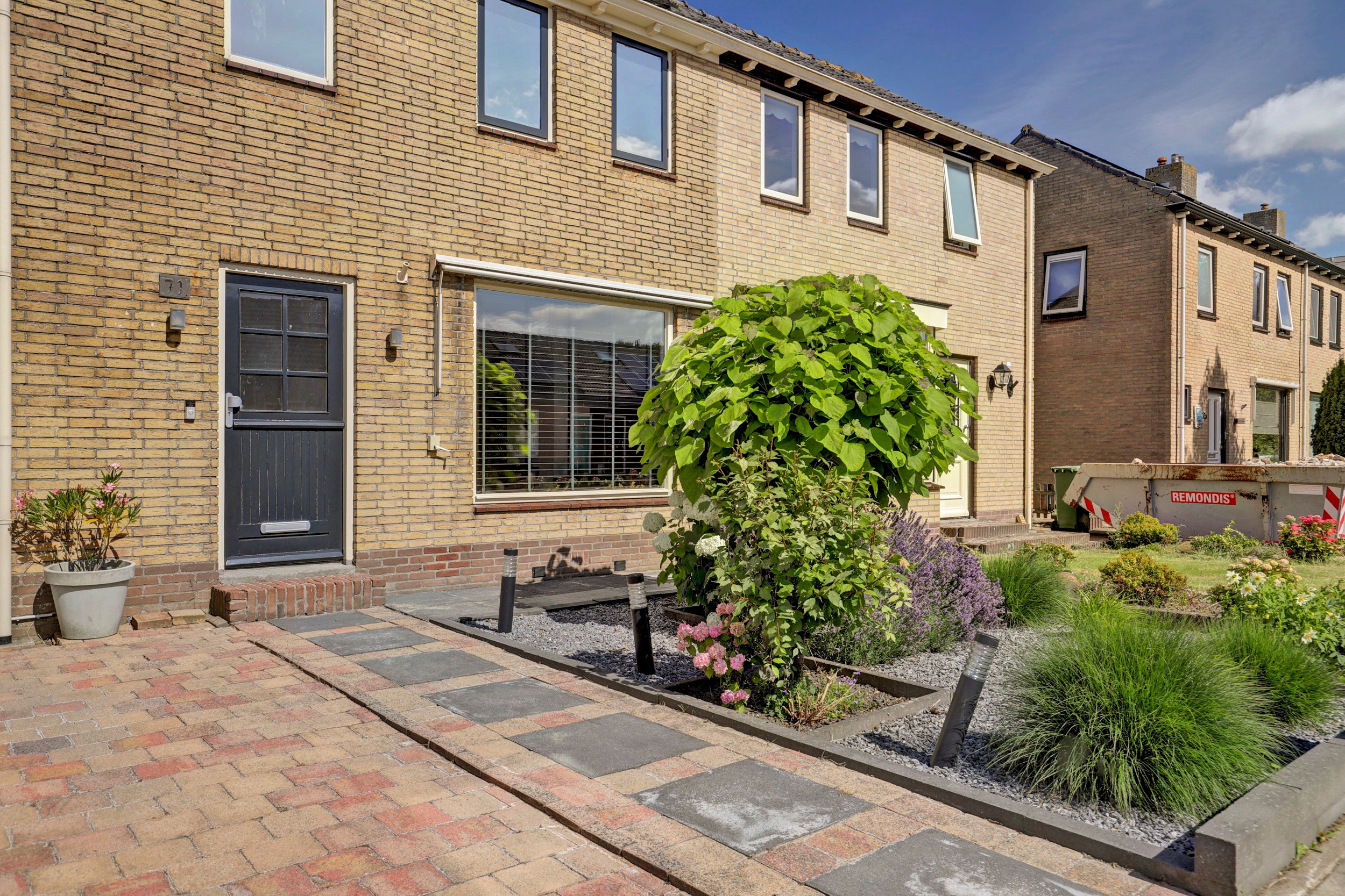 Tussenwoning te koop: Bernhardstraat 71, Hoogkarspel