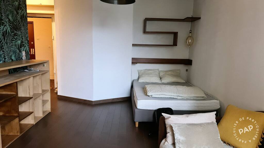 Appartement Rue de la Grange aux Belles à Paris