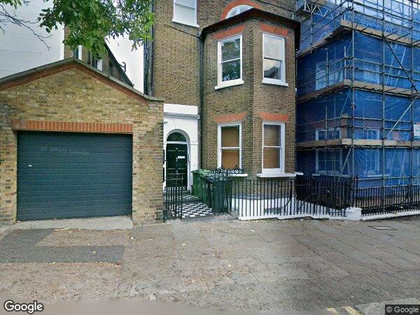 Flat Pond Street in Greater London