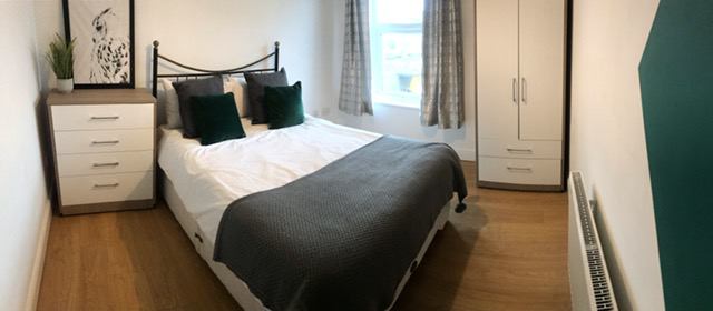 Room Alexander Road in Birmingham