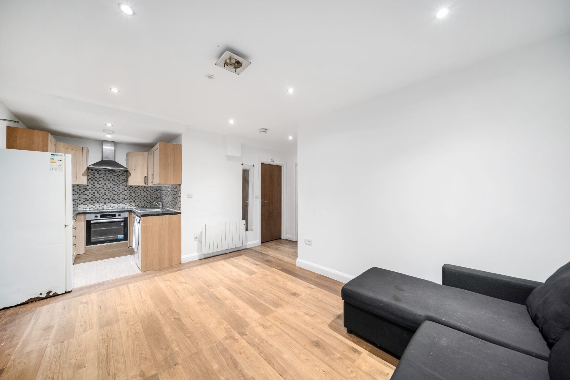 Flat Weir Road in Greater London
