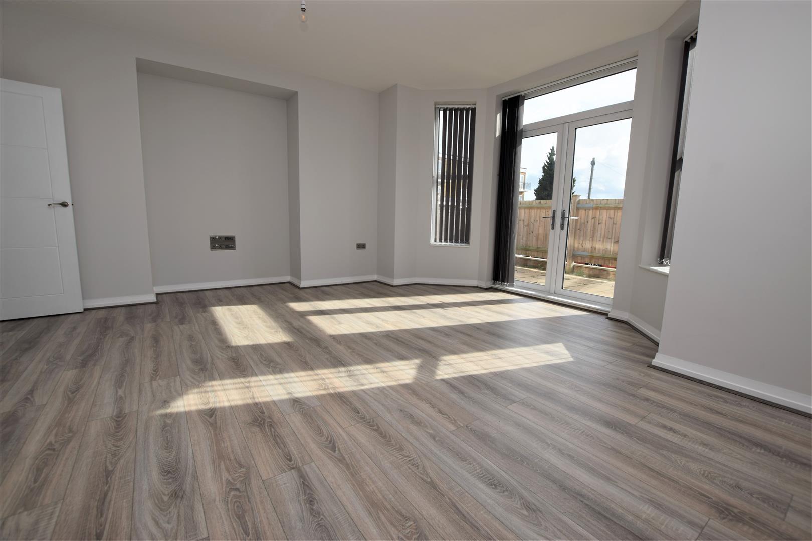 Flat Hastings Road in Rother