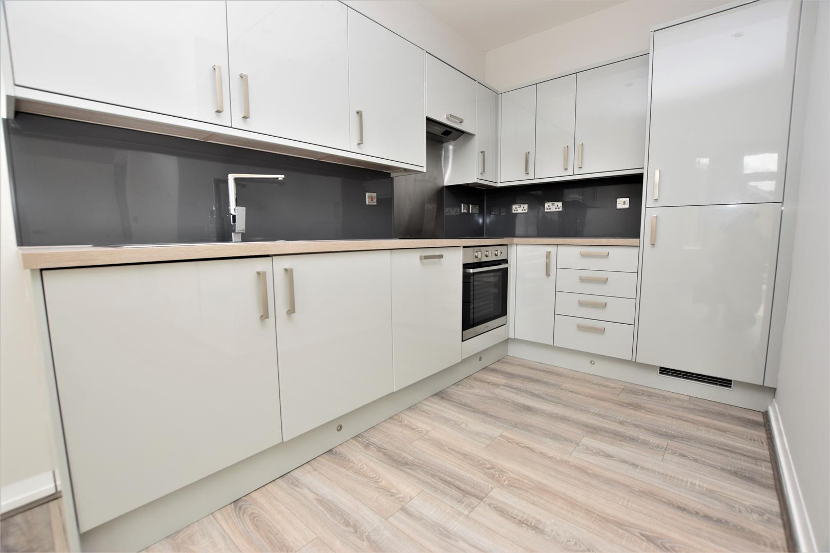 Flat Hastings Road in Rother