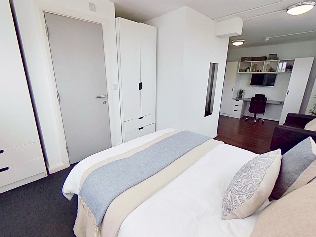 Room Milton Street in Nottingham