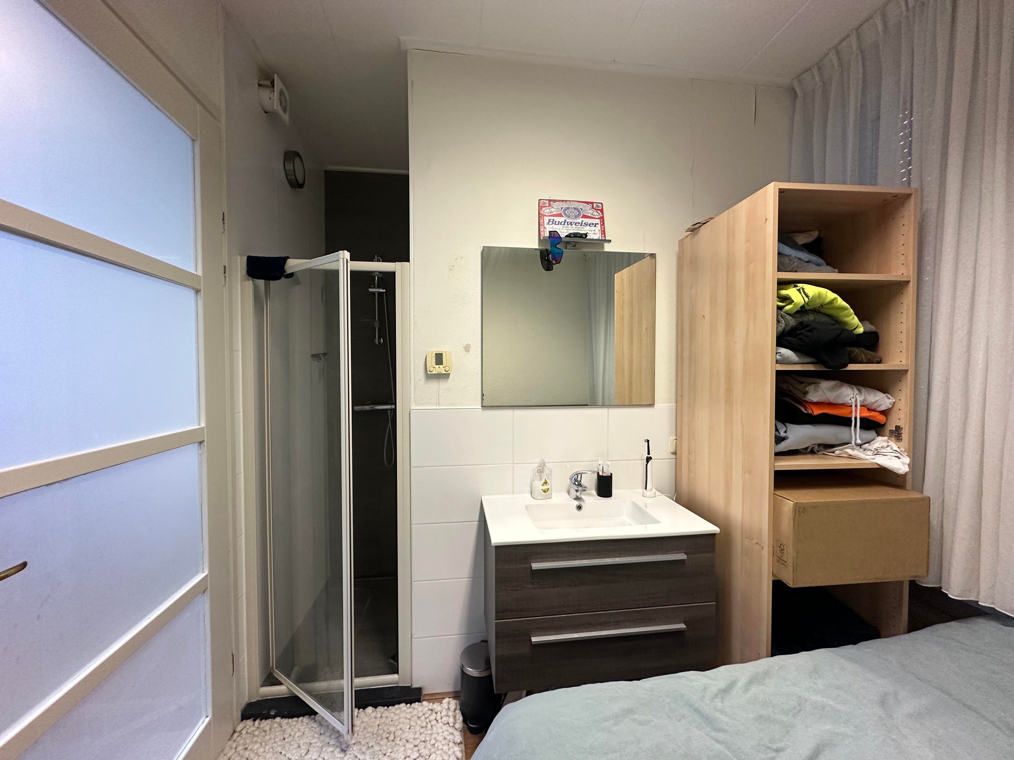Studio te huur: Wijbrand de Geeststraat 97, Leeuwarden