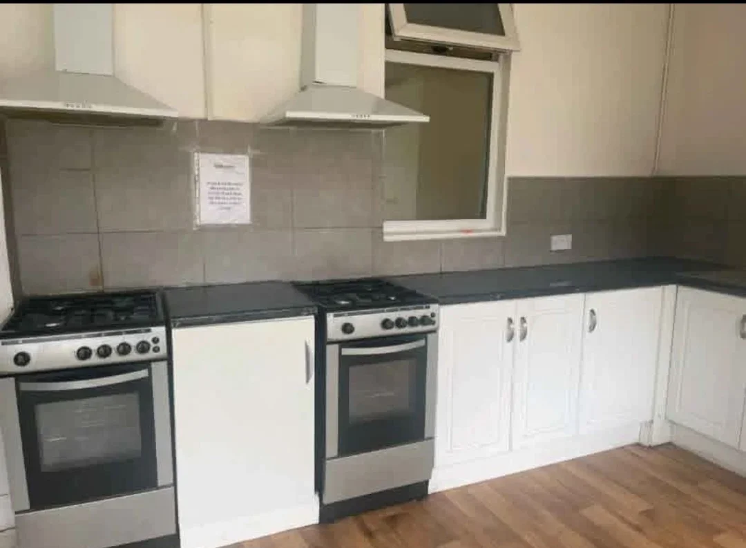 Room Eastern Avenue in Greater London