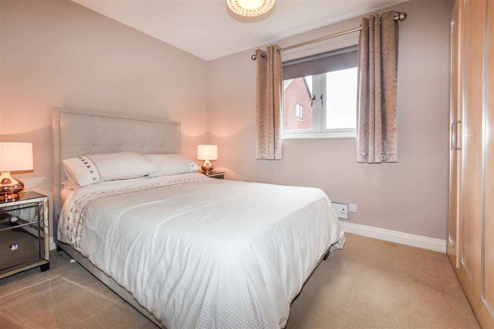 House Keats Close in Greater London