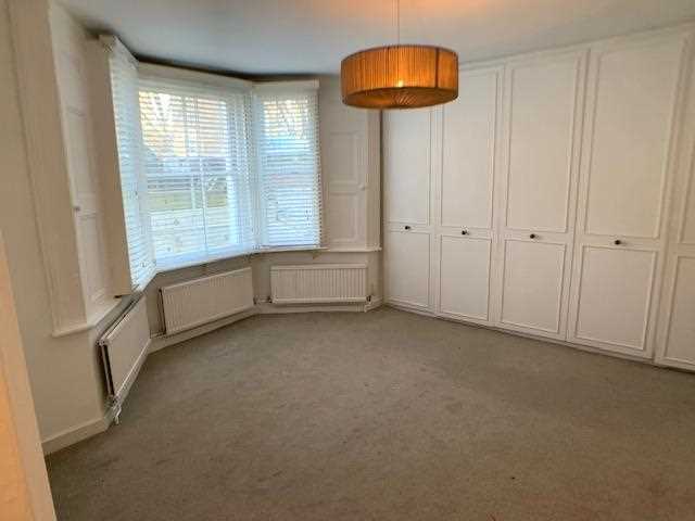 Flat Tufnell Park Road in Greater London