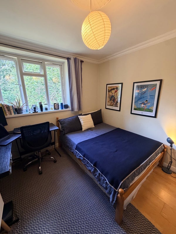 Room Whitnell Way in Greater London