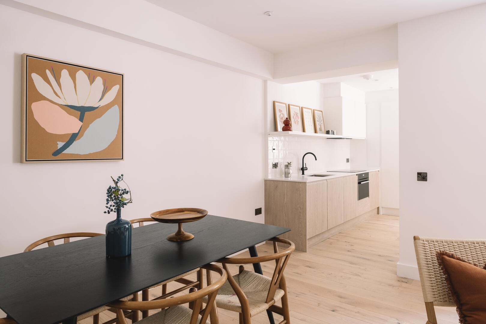 Flat Warwick Road in Greater London