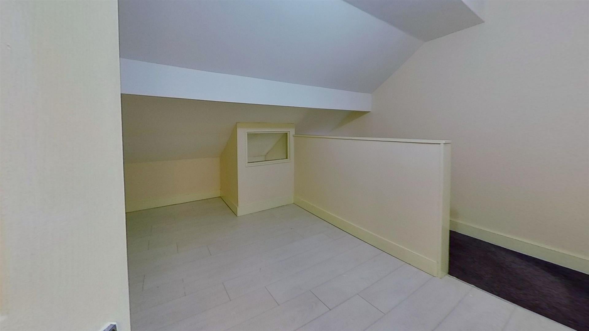 Flat Wednesbury Road in Darlaston