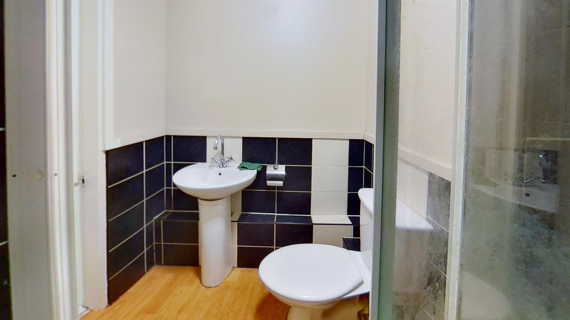 Flat Wednesbury Road in Darlaston