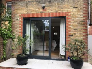 Flat Cranwich Road in Greater London