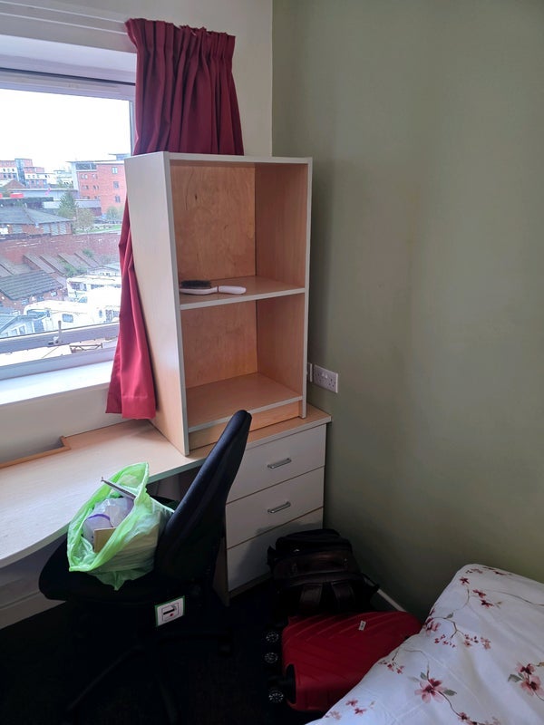 Room Leighton Street in Preston