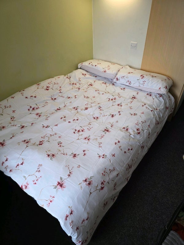 Room Leighton Street in Preston