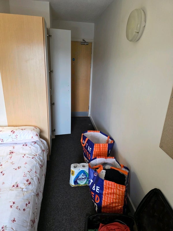Room Leighton Street in Preston