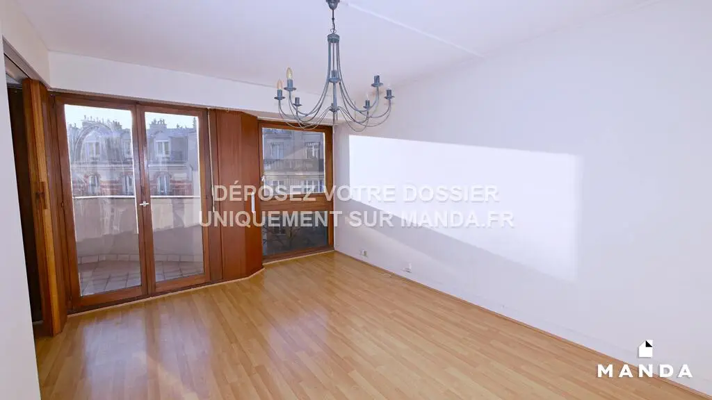 Appartement Avenue Gambetta à Paris