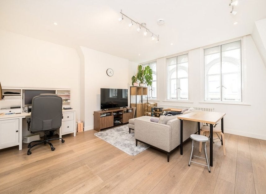 Flat Rupert Street in City of Westminster