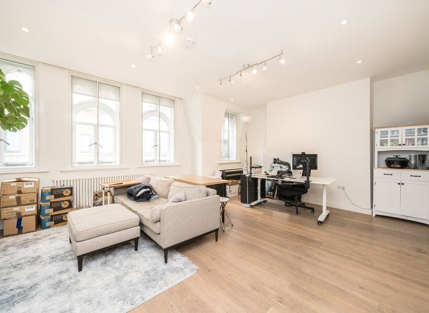 Flat Rupert Street in City of Westminster