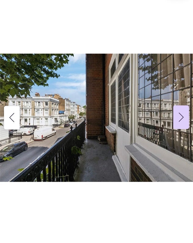 Room Challoner Crescent in Greater London
