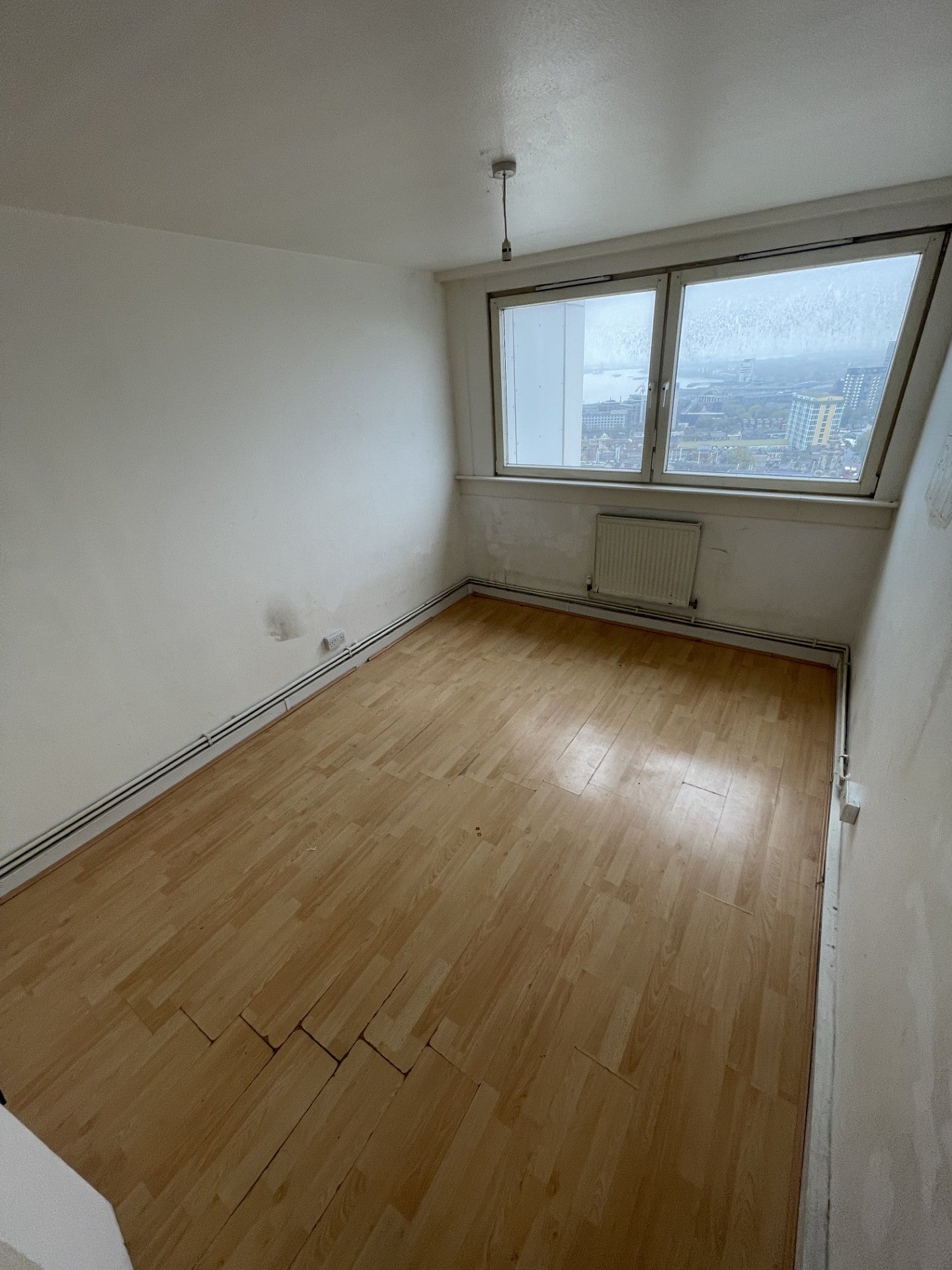 Flat Rectory Place in Greater London