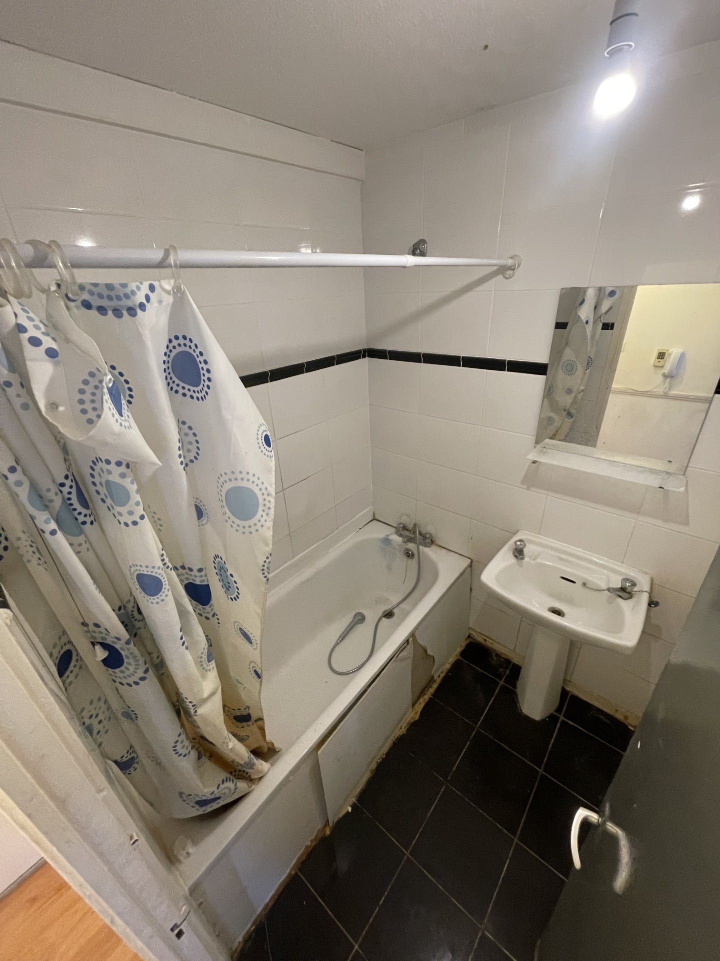 Flat Rectory Place in Greater London