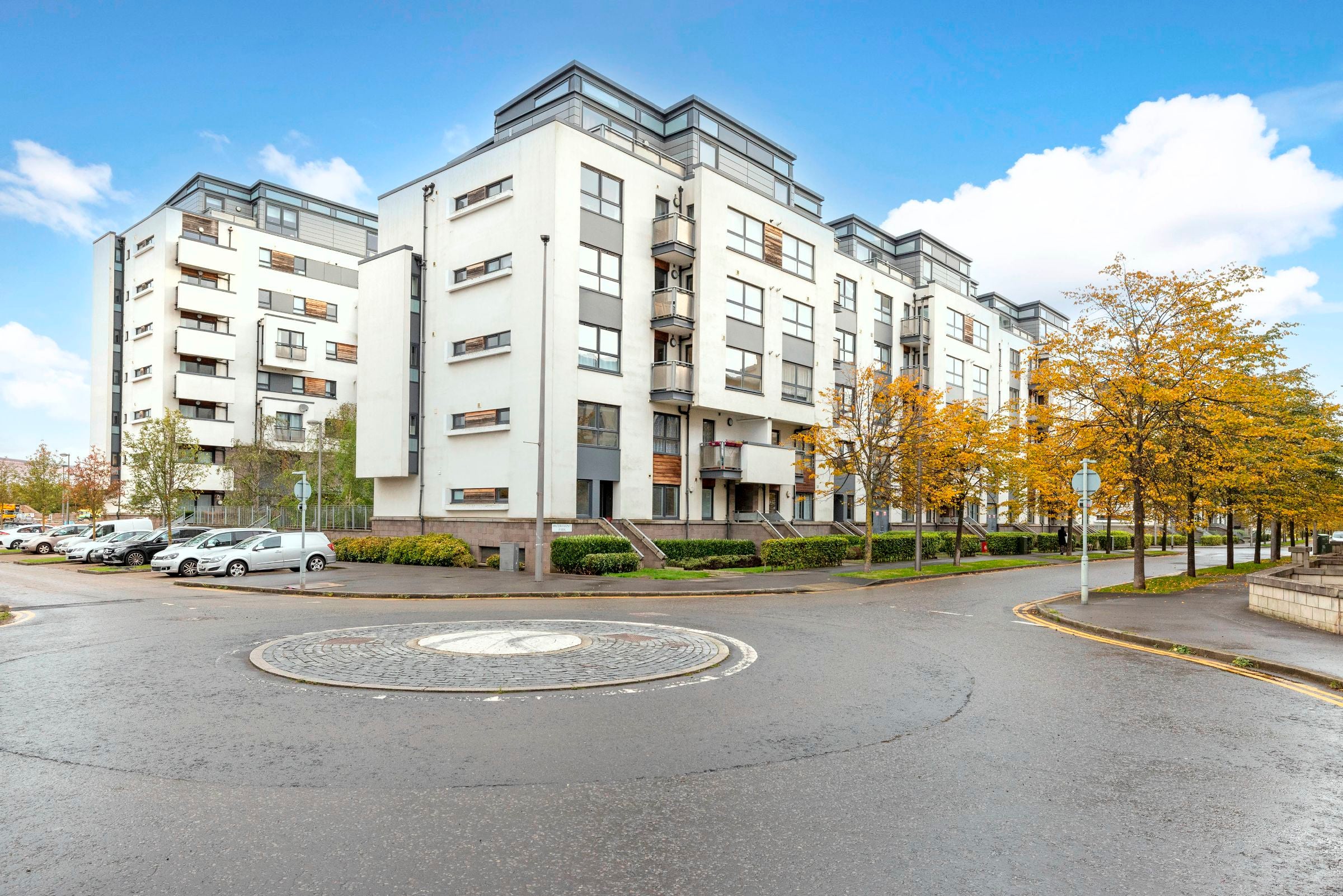 Flat Waterfront Park in City of Edinburgh