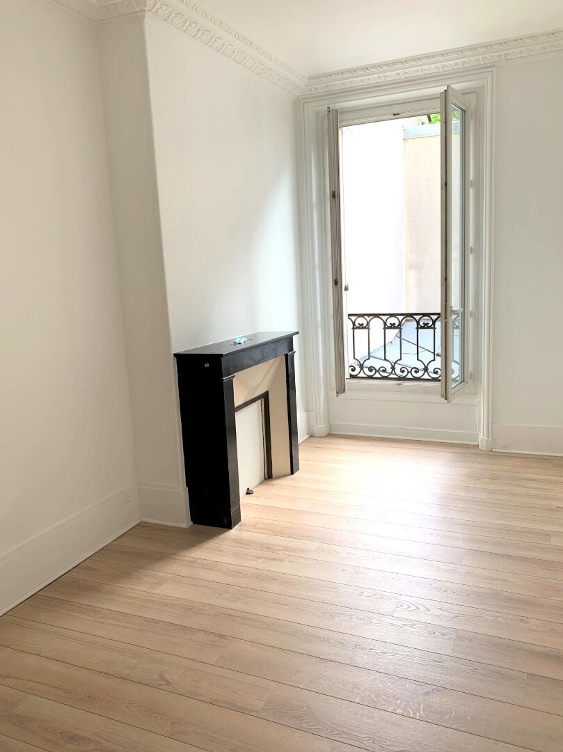 Chambre Rue Beaunier à Paris