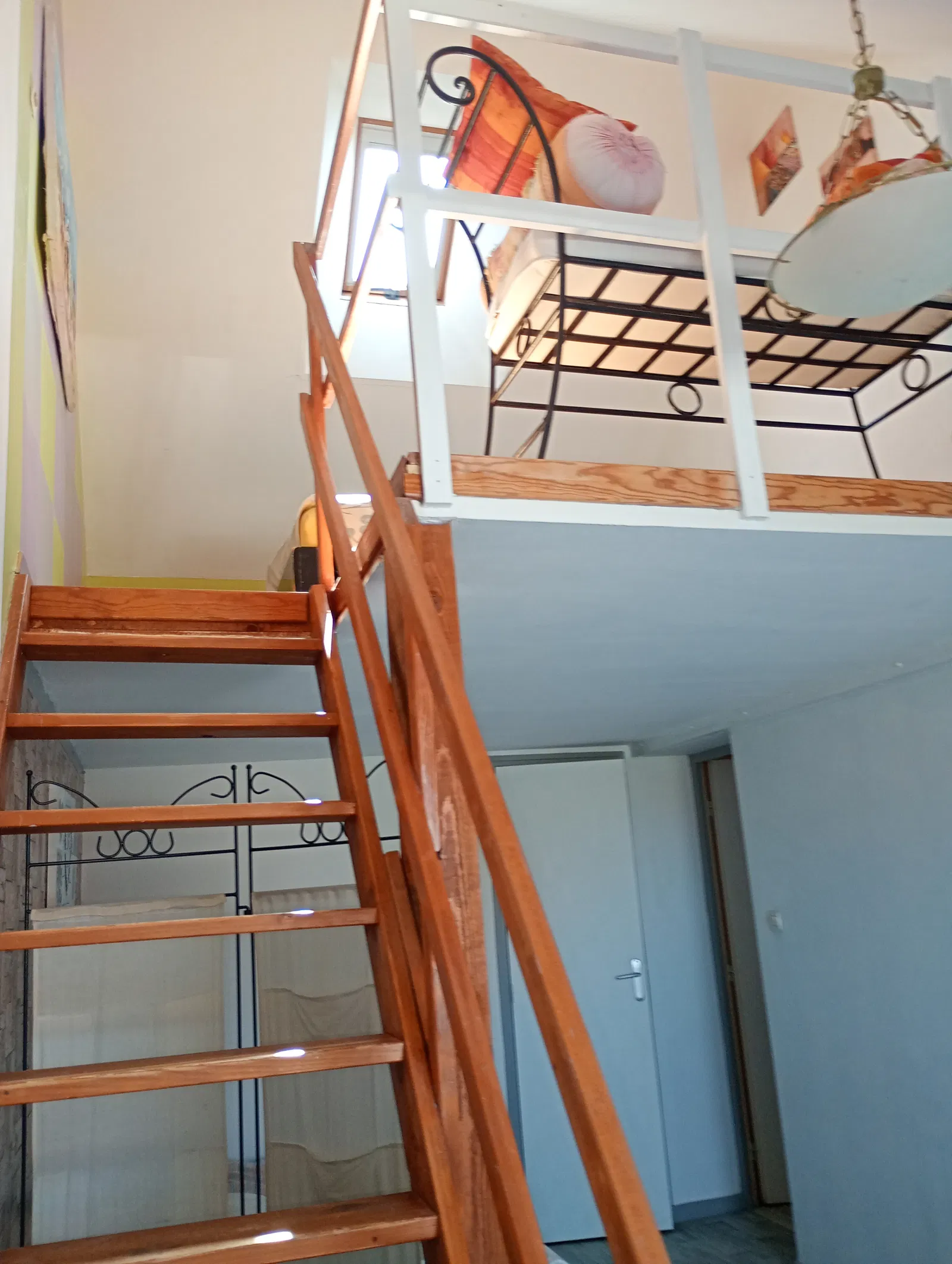 Room Rue Roland Carraz in Quetigny