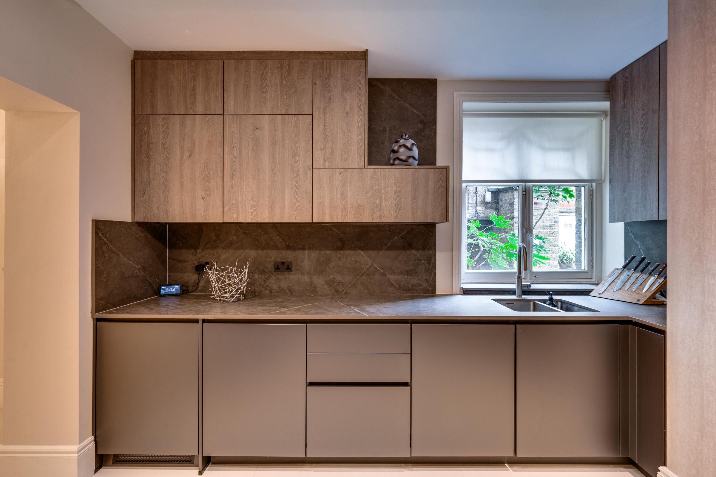 Flat Abingdon Villas in Greater London