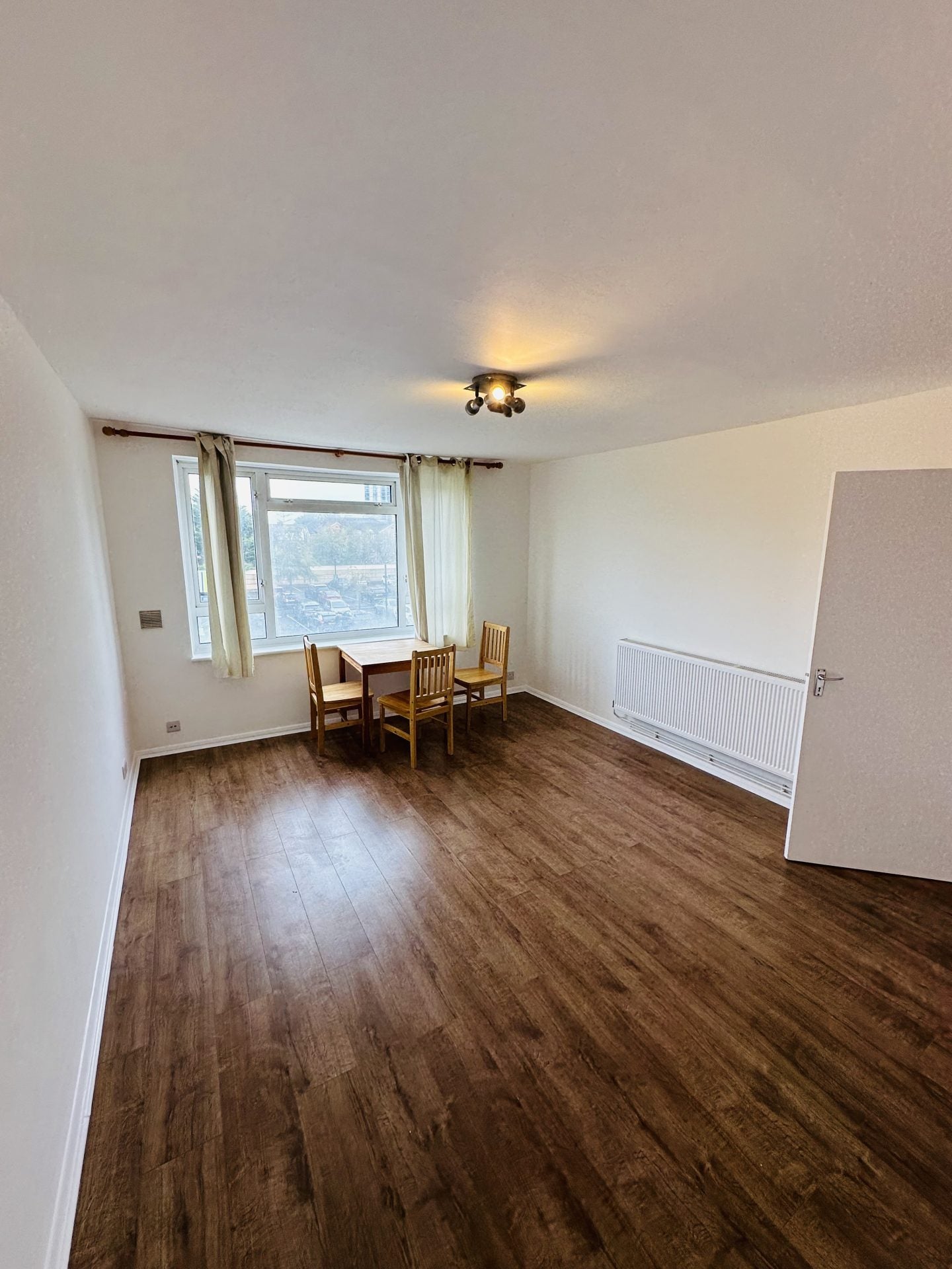 Flat Alexandra Grove in Greater London