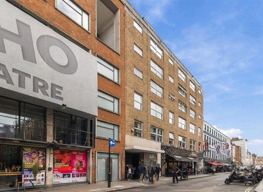 Flat Dean Street in City of Westminster