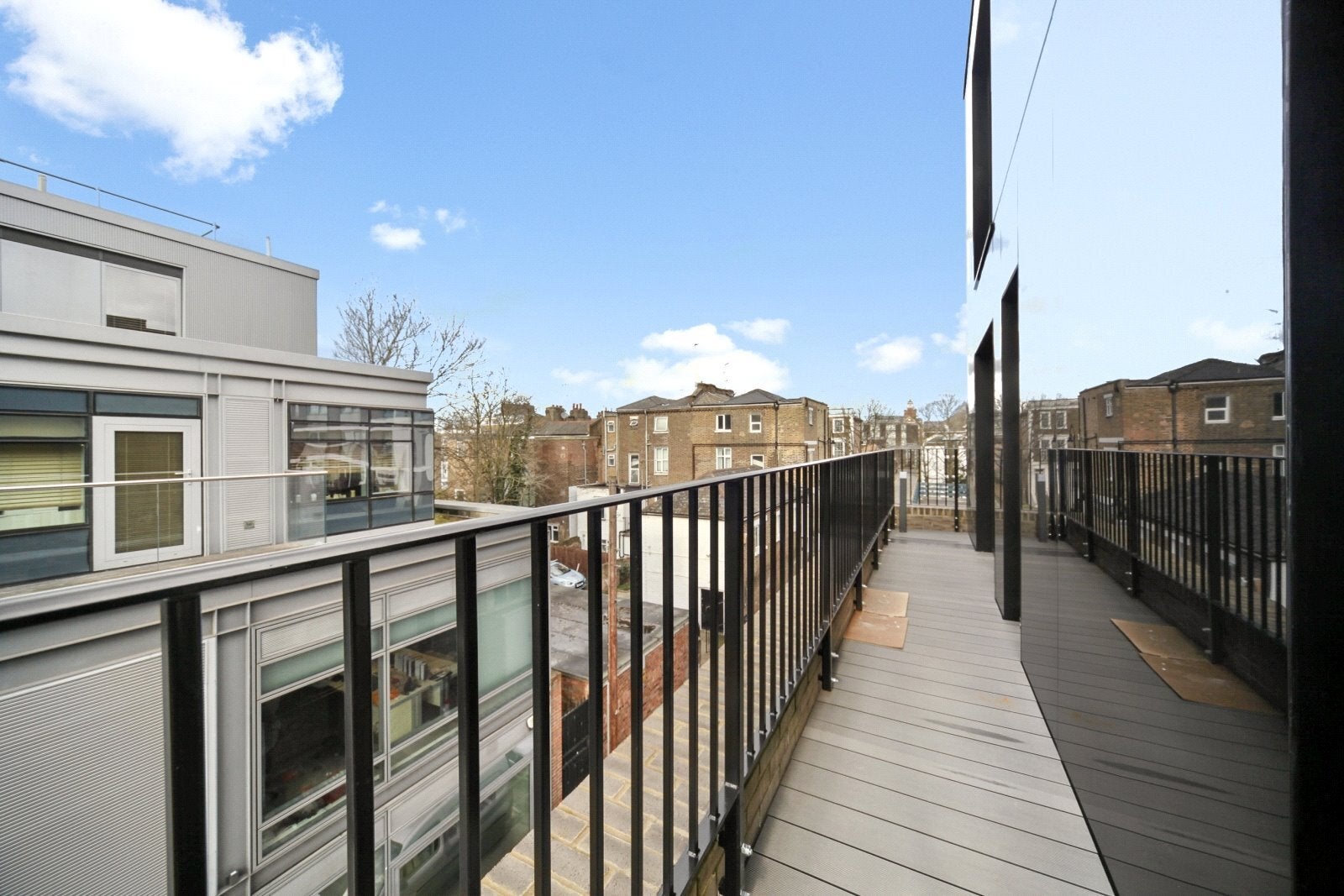 Flat Rochester Place in Greater London