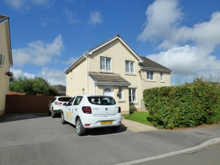 House Allt y Gog in Carmarthen